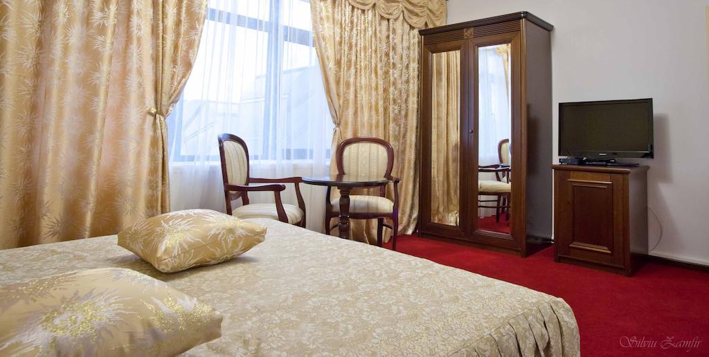 Pensiunea Crystal II Valea Lupului  Kamer foto